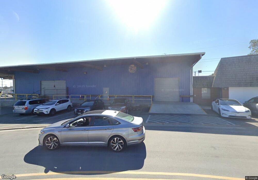 217 Gordon Rd, Falls Church, VA 22046 - photo 1