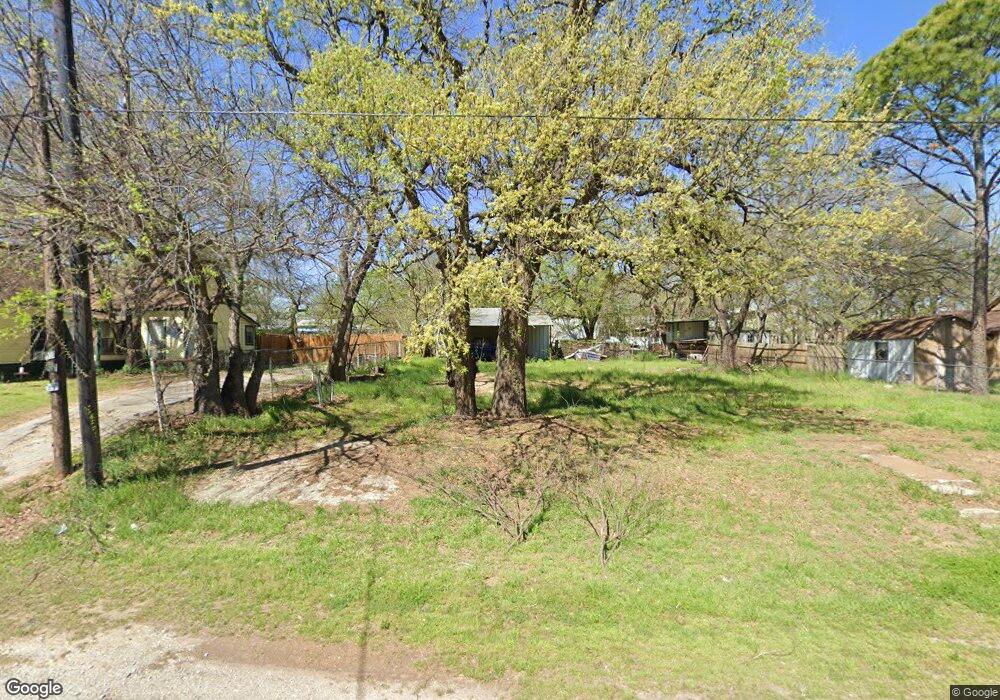 204 S Allen St, Boyd, TX 76023 - photo 1