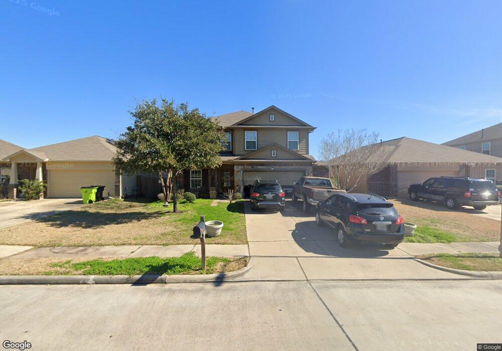 2207 Fallen Reed Ln, Rosenberg, TX 77471 - photo 1