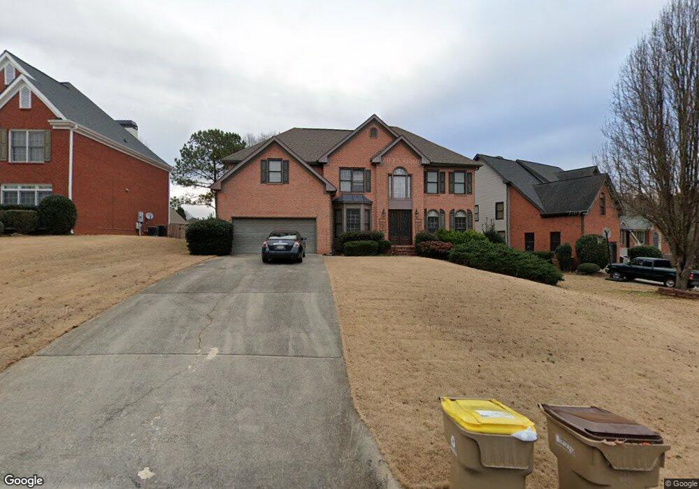 5455 Vicarage Walk, Alpharetta, GA 30005 - photo 1