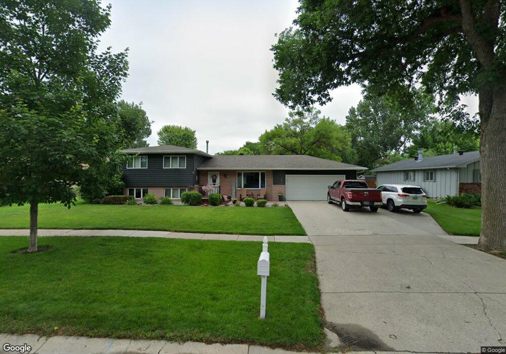 3243 Elm St N, Fargo, ND 58102 - photo 1