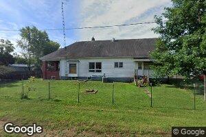 26 N Adams St, Herrick, IL 62431