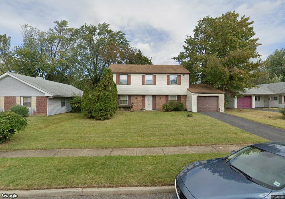 9 Parish Ln, Willingboro, NJ 08046 - photo 1