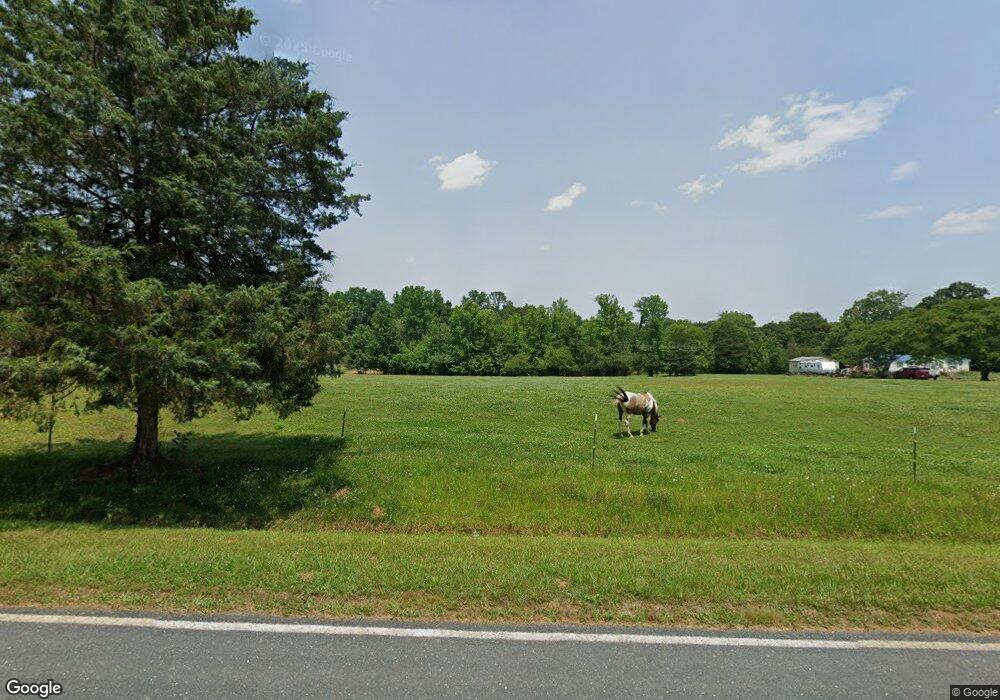 4828 Waynick Meadow Rd, Asheboro, NC 27205 - photo 1