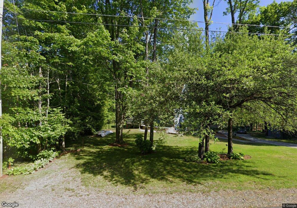 176 Wheel Wright Rd, Hampstead, NH 03841 - photo 1