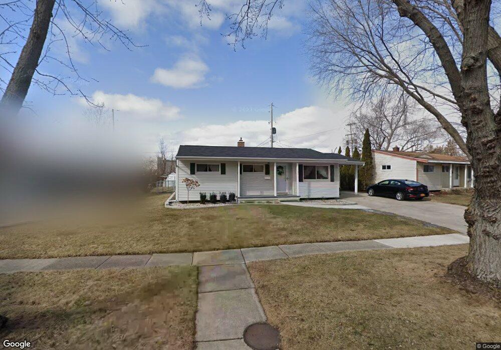 131 Cypress Dr, Davison, MI 48423 - photo 1