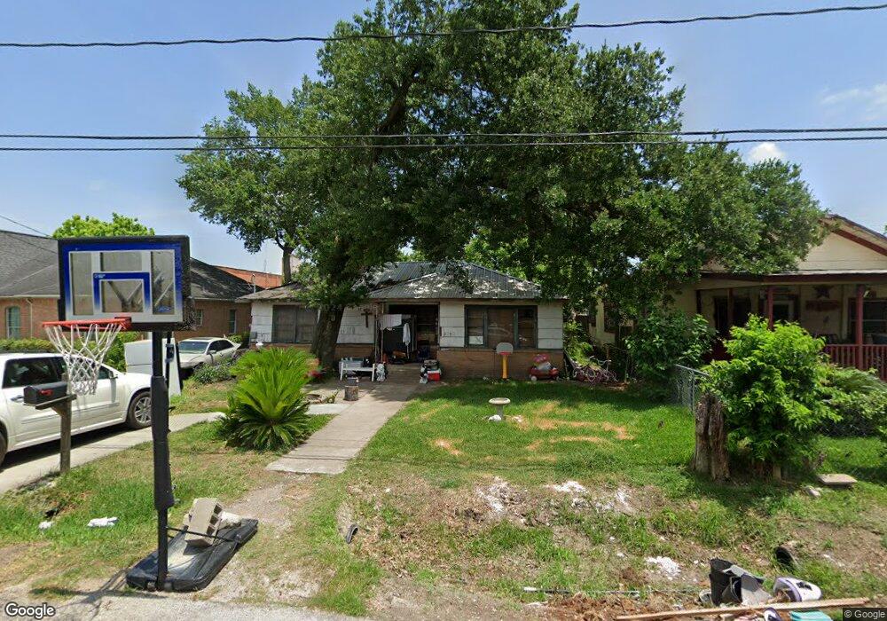 9202 Shoreham St, Houston, TX 77093 - photo 1