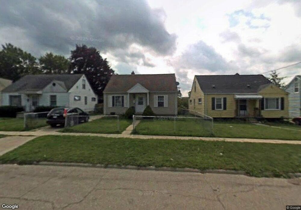 919 Markham St, Flint, MI 48507 - photo 1
