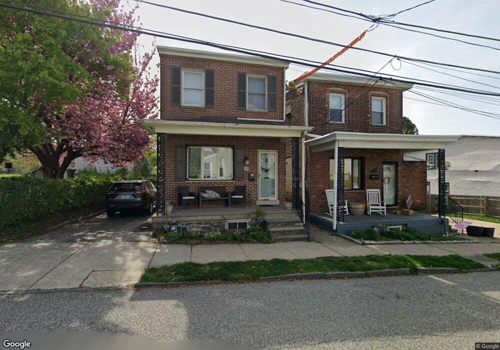 38 Highland Ave, Belmont Hills, PA 19004 - photo 1