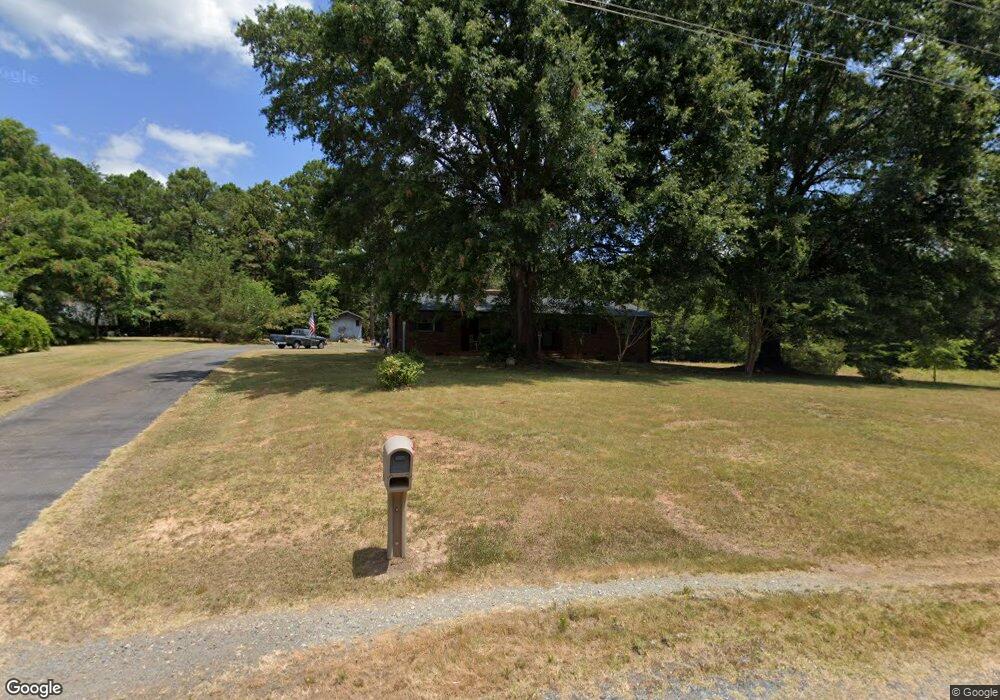 615 Hub Morris Rd, Asheboro, NC 27203 - photo 1