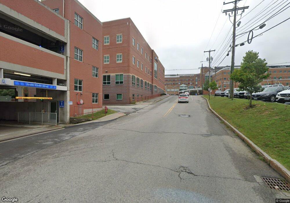 87 Mcgregor St, Manchester, NH 03102 - photo 1