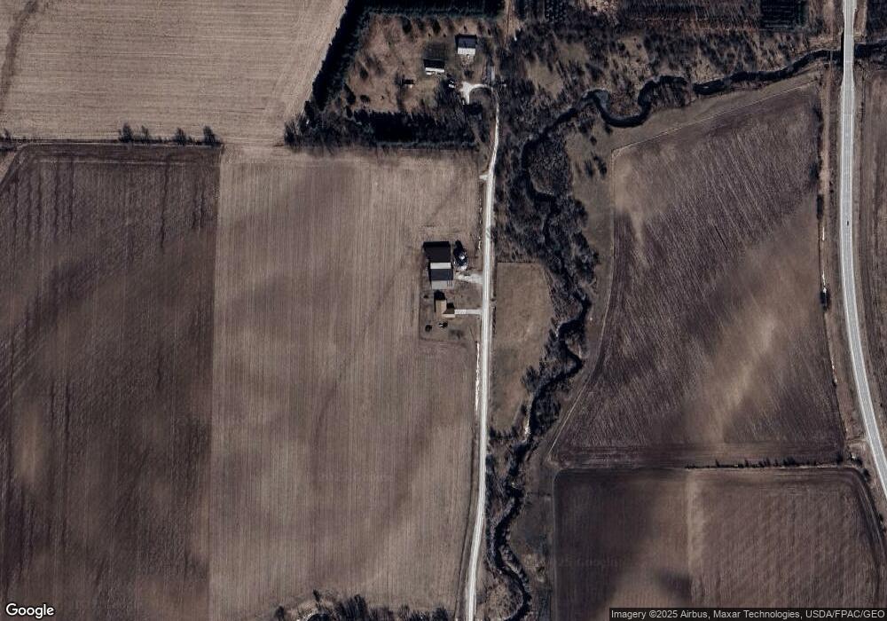 4786 Newbold Rd, Center Point, IA 52213 - photo 1