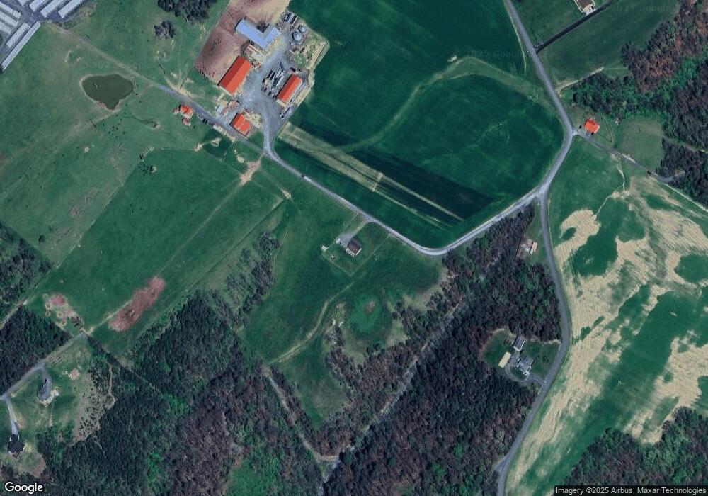 410 Shawnee Ln, Woodstock, VA 22664 - photo 1