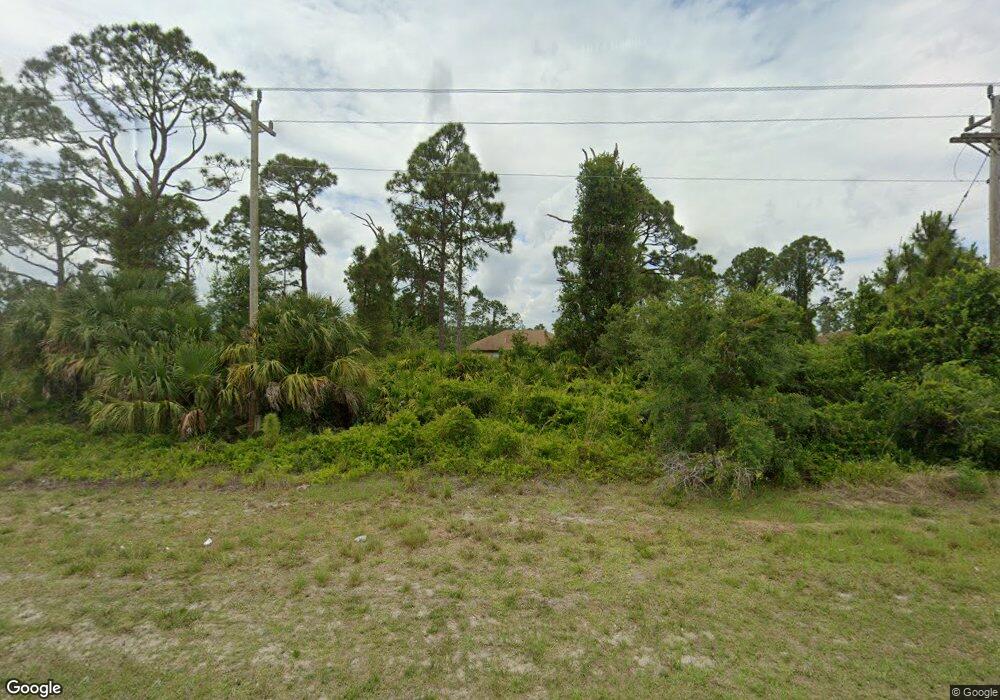 724 Columbus Blvd, Lehigh Acres, FL 33974 - photo 1
