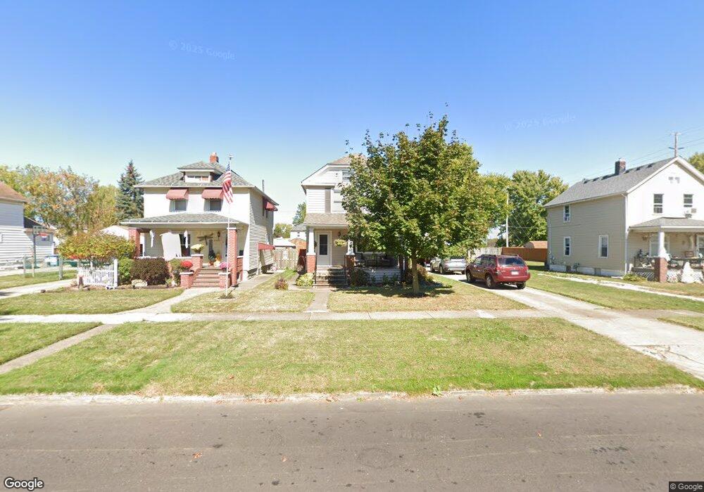 2537 E 30th St, Lorain, OH 44055 - photo 1