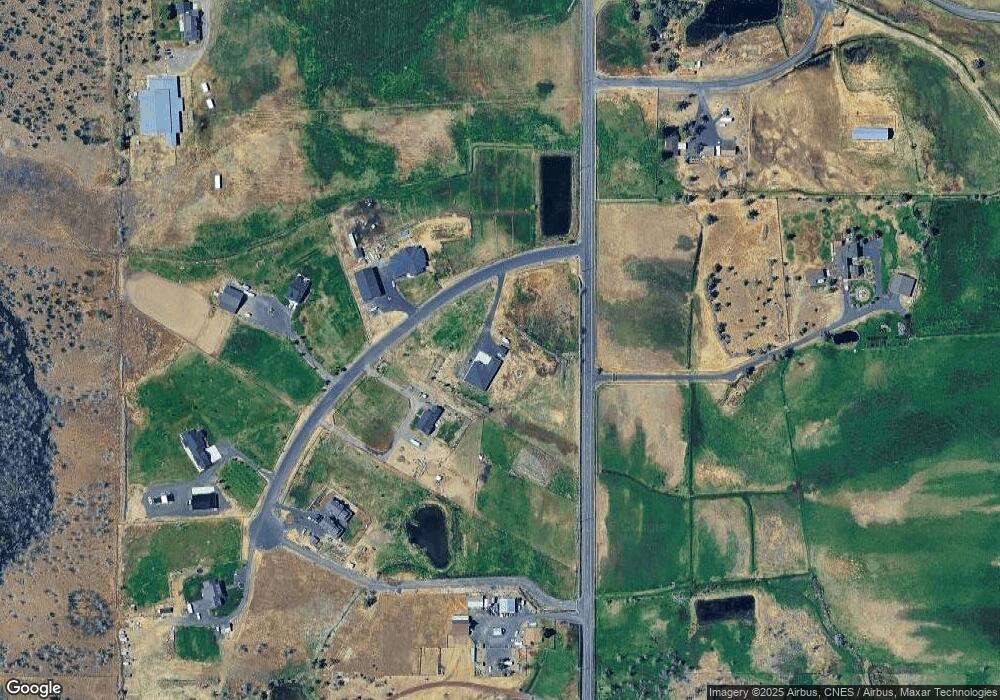 356 NE Frank Ln, Redmond, OR 97756 - photo 1