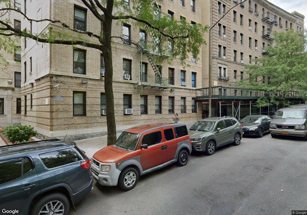 For Sale $725,000 • Co-Listing Agent