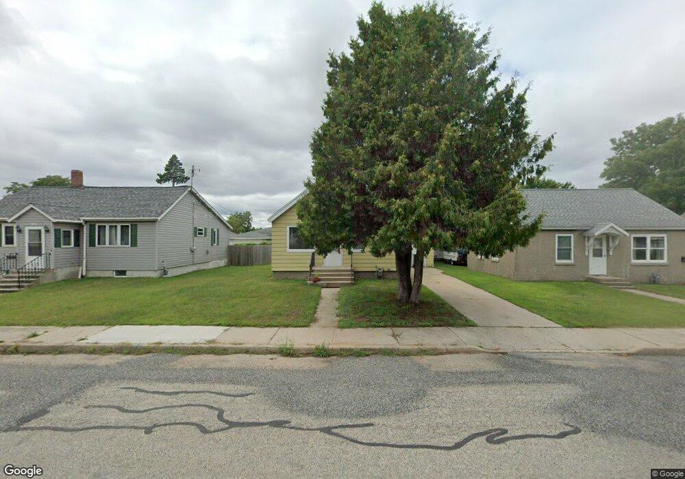 1813 17th St, Menominee, MI 49858 - photo 1