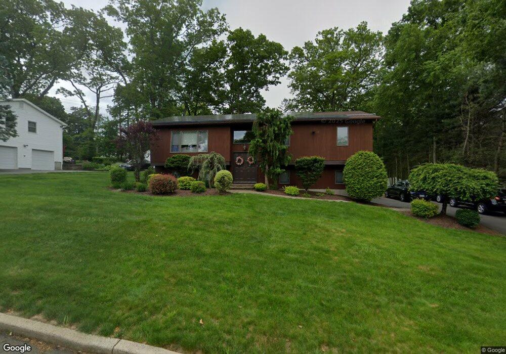 2 Ivy Ln, Pomona, NY 10970 - photo 1