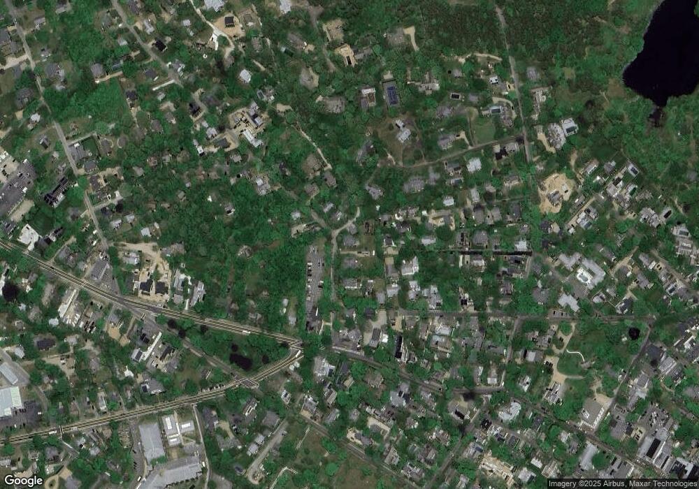 21 Pine St, Edgartown, MA 02539 - photo 1