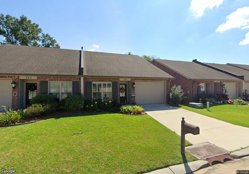 320 Derusso St, Houma, LA 70364 - photo 1