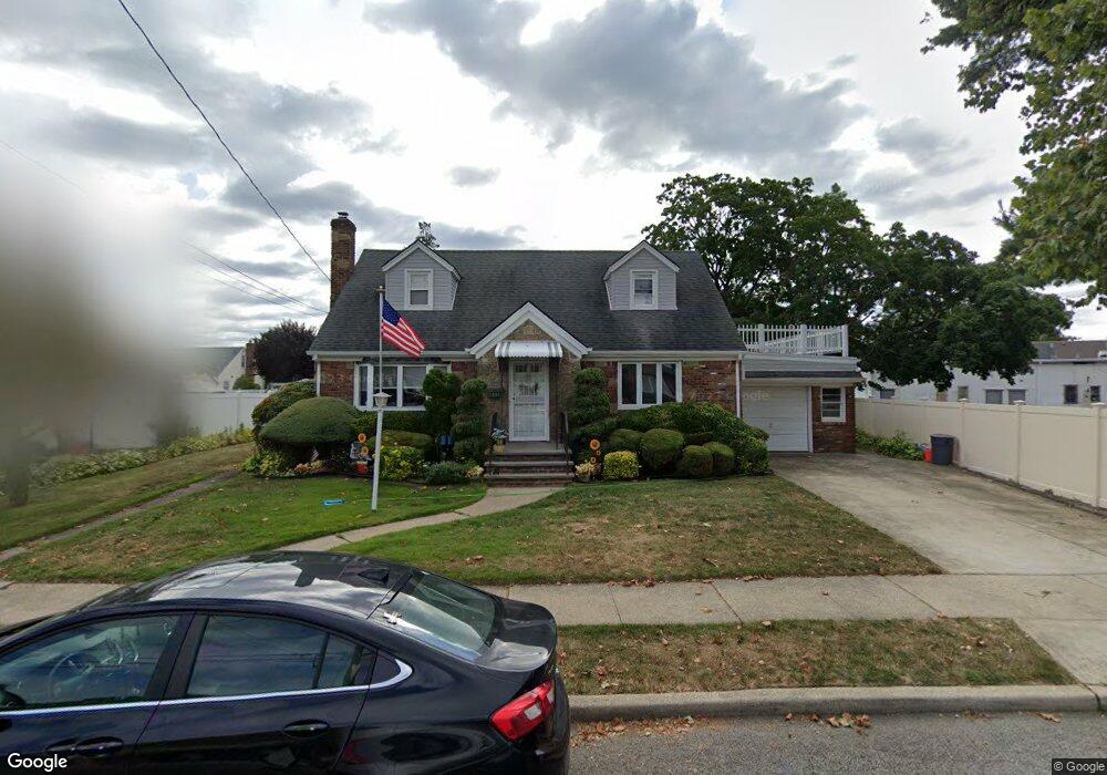 303 Ribbon St unit 1, Franklin Square, NY 11010 - photo 1