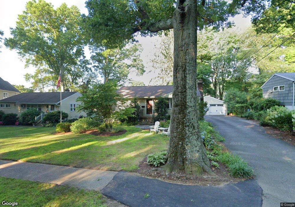 465 Melville Ave, Fairfield, CT 06825 - photo 1