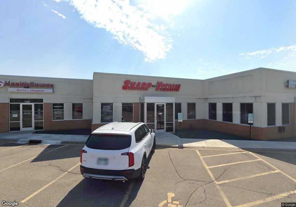 11217 Commerce Dr N unit 101, Champlin, MN 55316 - photo 1