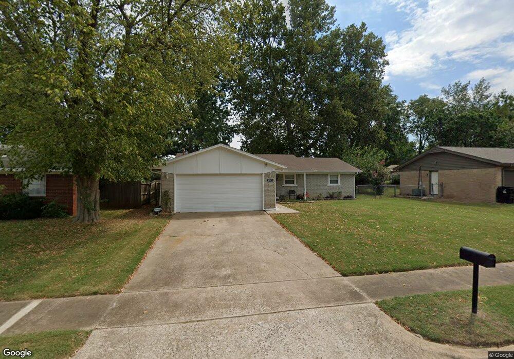 4313 S Cedar Ct, Broken Arrow, OK 74011 - photo 1