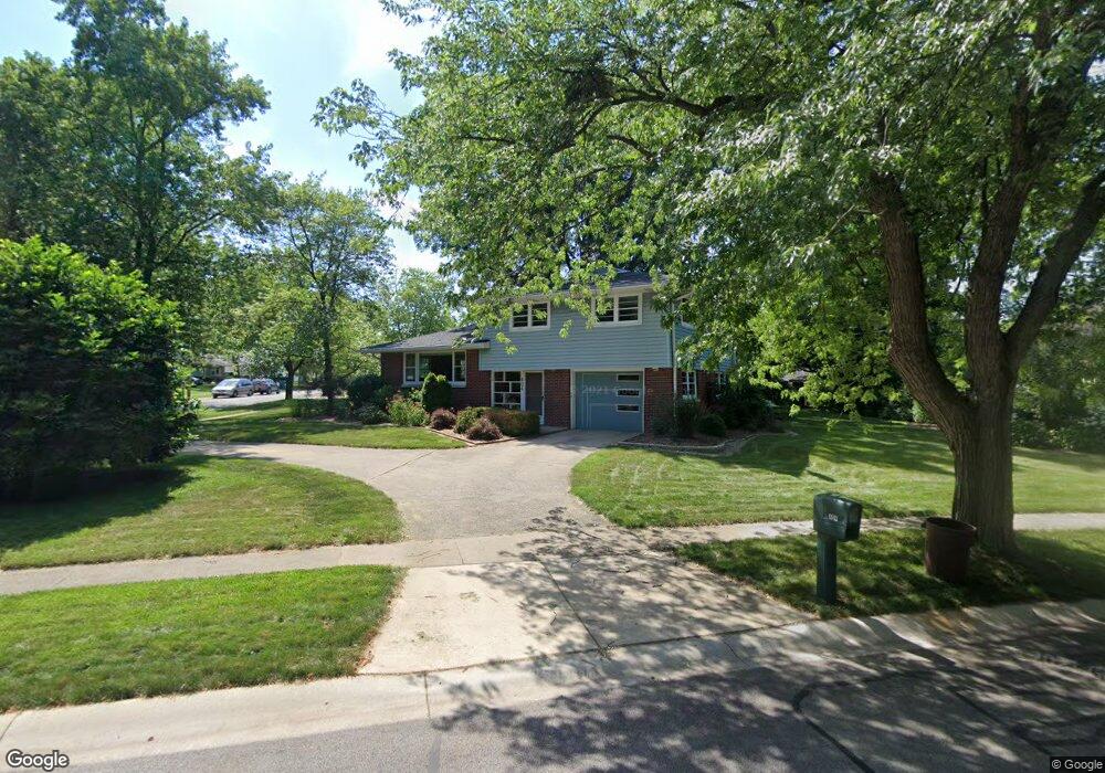 404 Fairview Ave, Crown Point, IN 46307 - photo 1