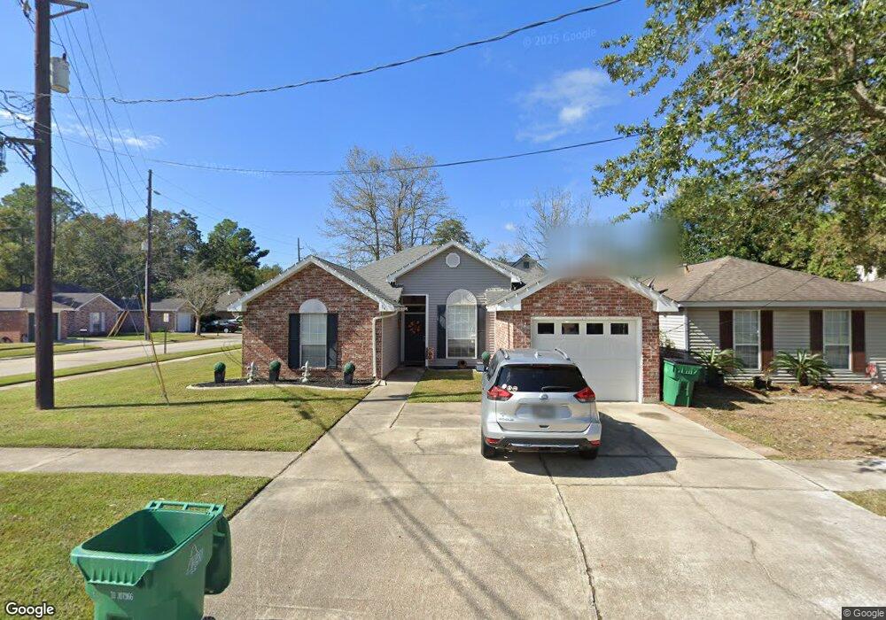 341 E Suncrest Loop, Slidell, LA 70458 - photo 1