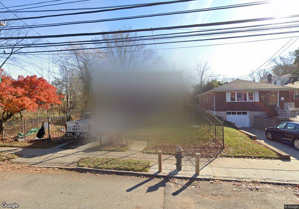 1288 Victory Blvd, Staten Island, NY 10301 - photo 1