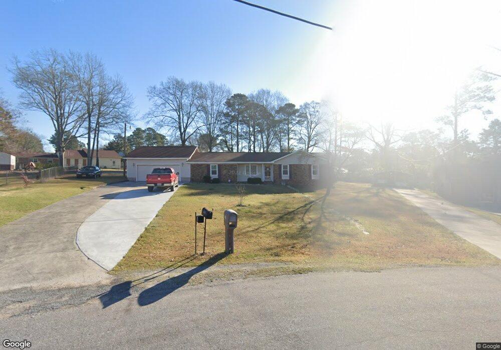 139 Briarwood Cir, Macon, GA 31211 - photo 1