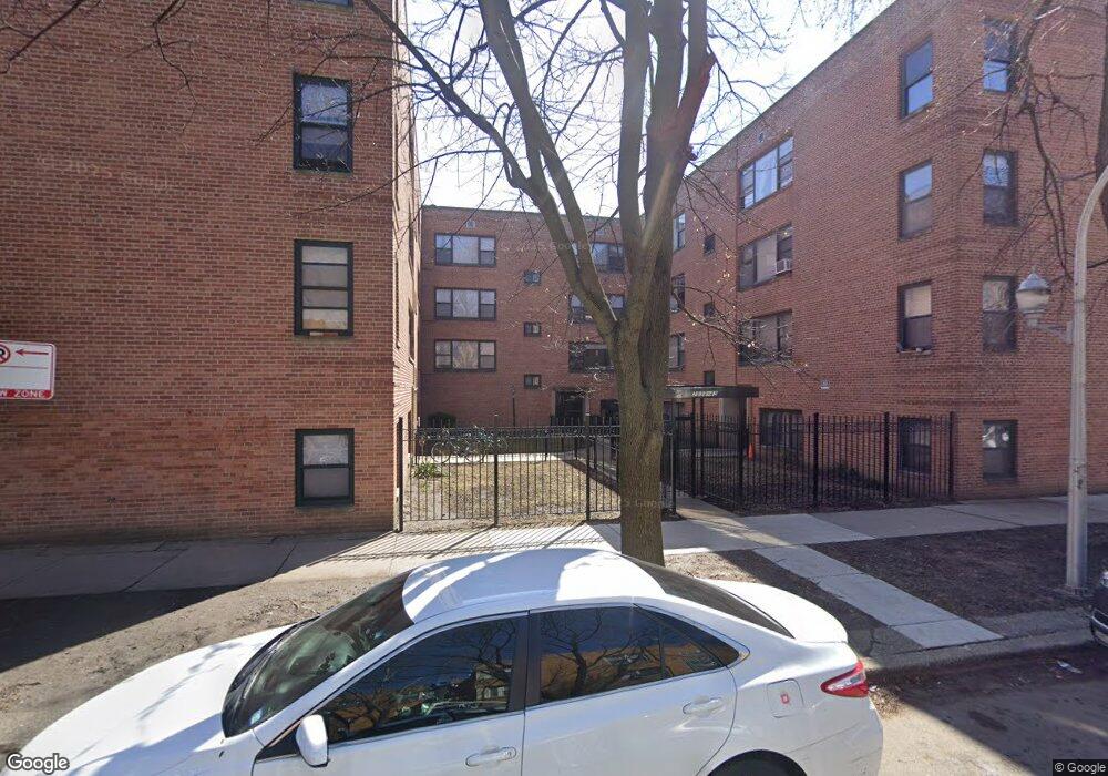 2841 W Rosemont Ave unit 3W, Chicago, IL 60659 - photo 1