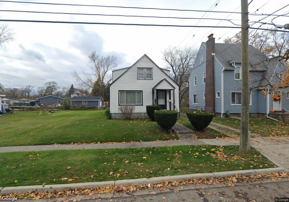 1717 20th St, Port Huron, MI 48060 - photo 1