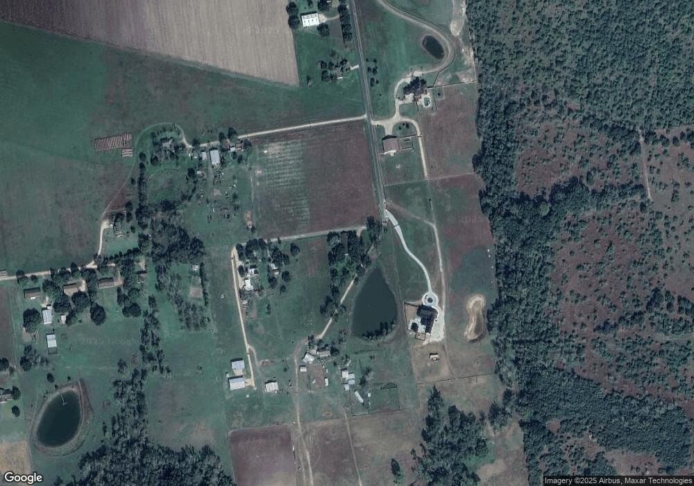 110 Lake Rd, East Bernard, TX 77435 - photo 1