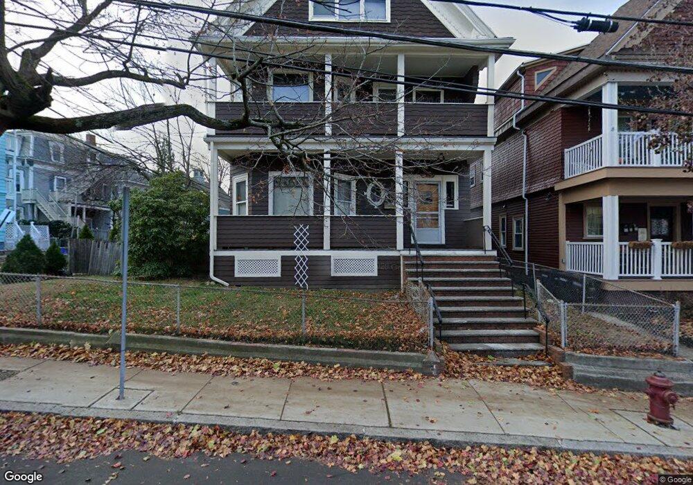 134 Lowell St unit 1, Somerville, MA 02143 - photo 1