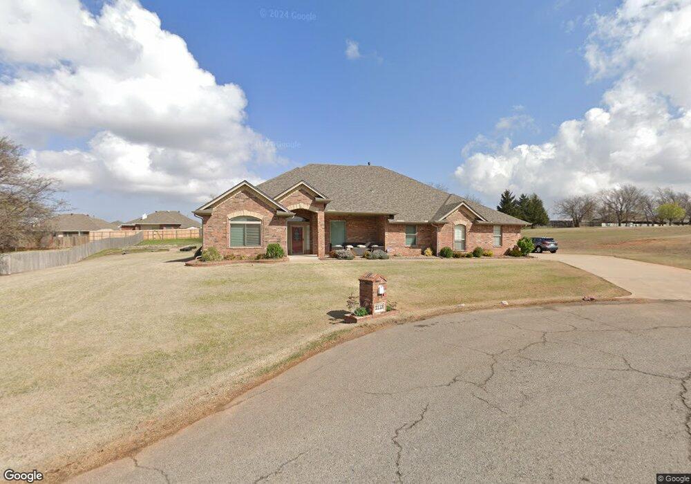 2113 NE 2nd St, Moore, OK 73160 - photo 1