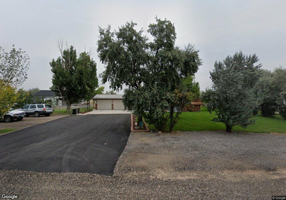 3949 6th St W, Havre, MT 59501 - photo 1
