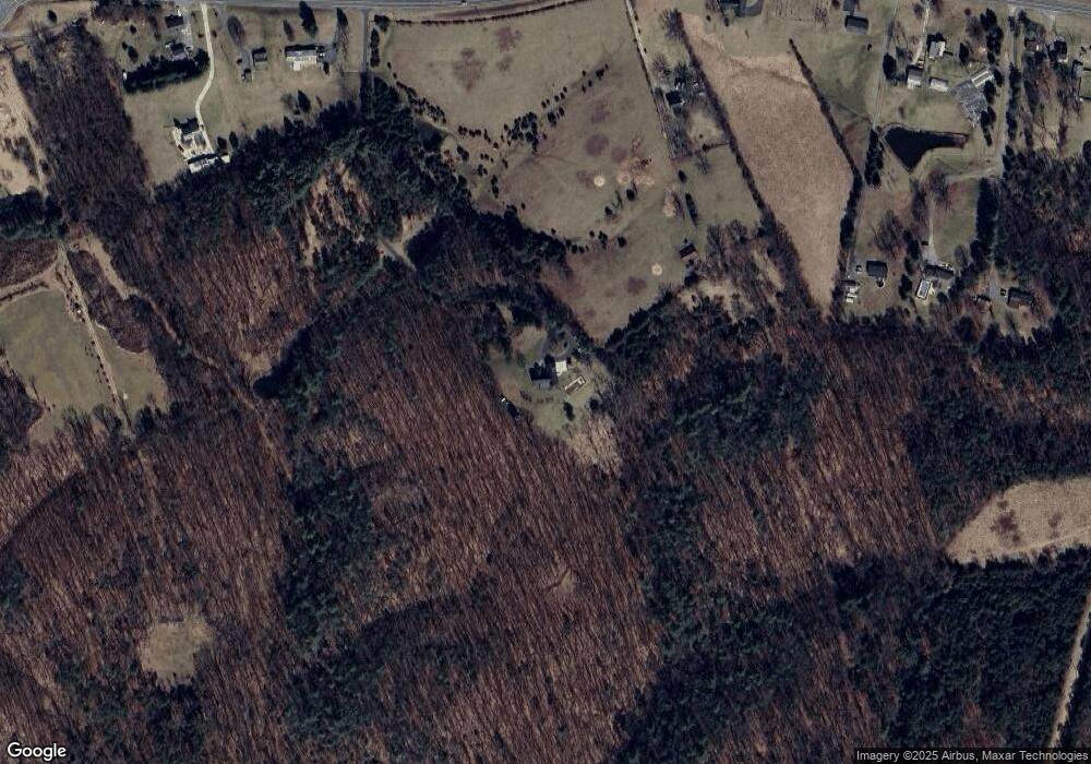 75 Hermitage Rd, Staunton, VA 24401 - photo 1