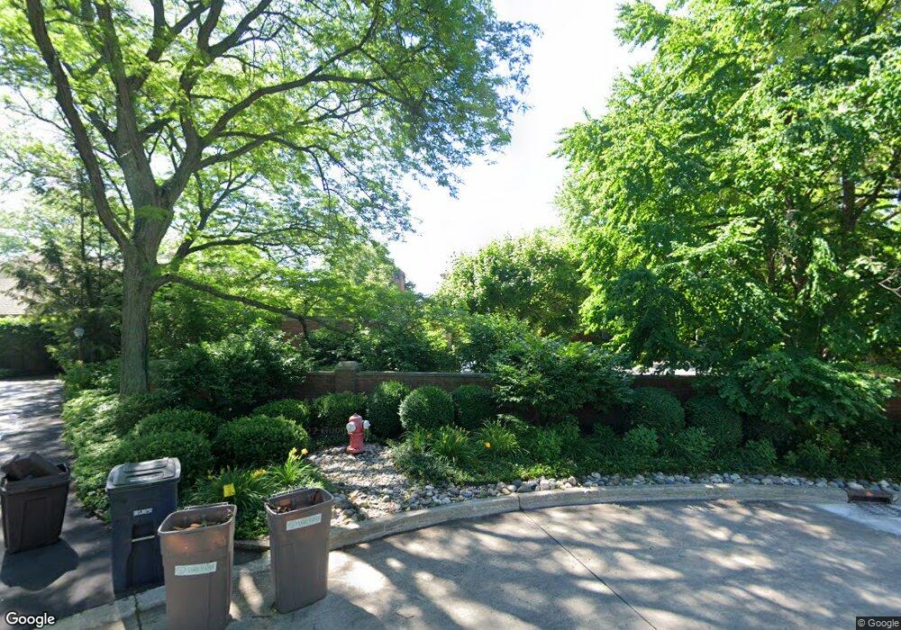 2 Alger Place, Grosse Pointe, MI 48230 - photo 1