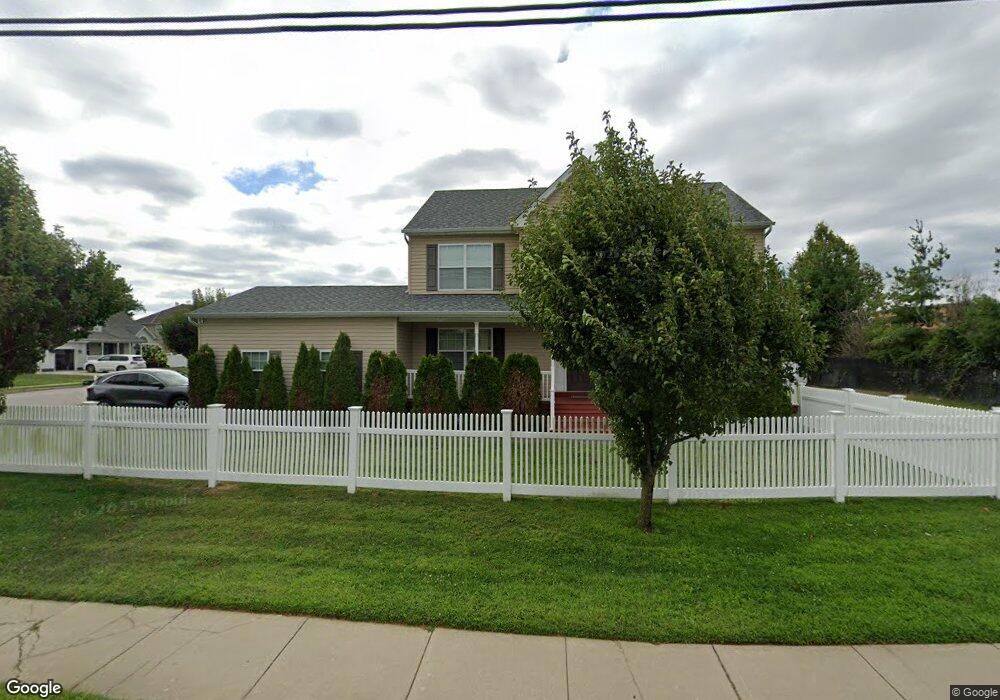 1 Reed Dr, Amityville, NY 11701 - photo 1