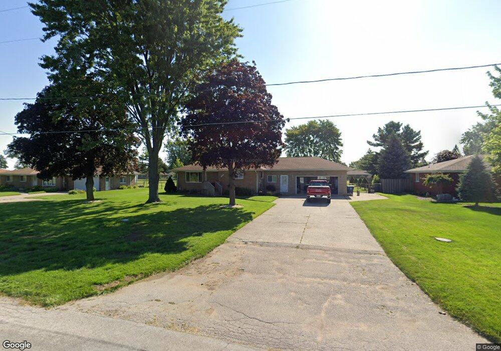 241 S Airport Rd, Saginaw, MI 48601 - photo 1