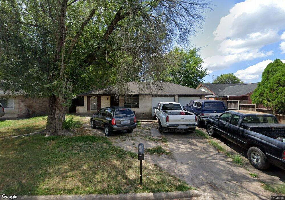 1031 Point Blank Dr, Houston, TX 77038 - photo 1