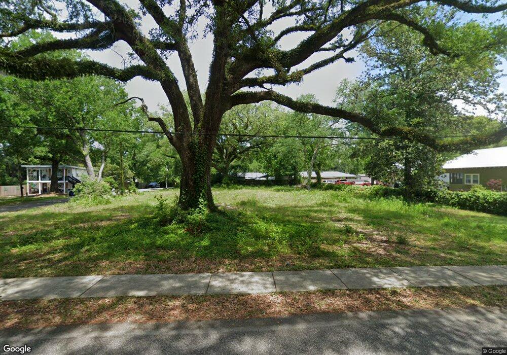 701 Magnolia Ave, Daphne, AL 36526 - photo 1