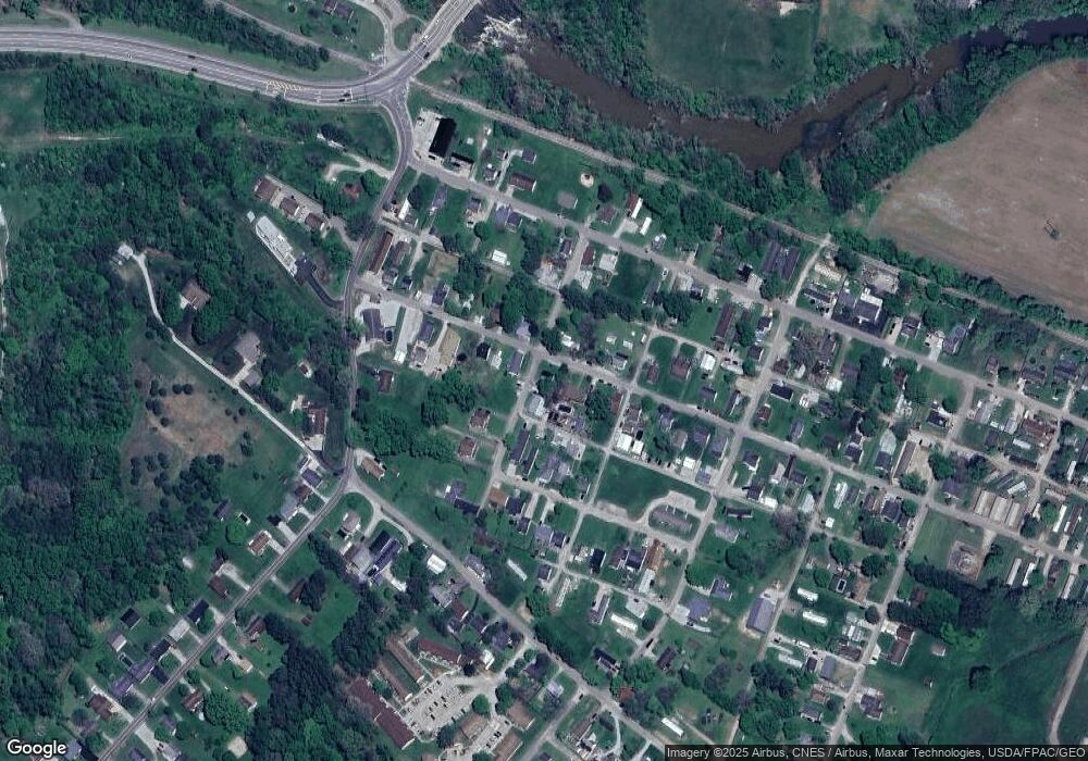 1293 Charles St, Logan, OH 43138 - photo 1