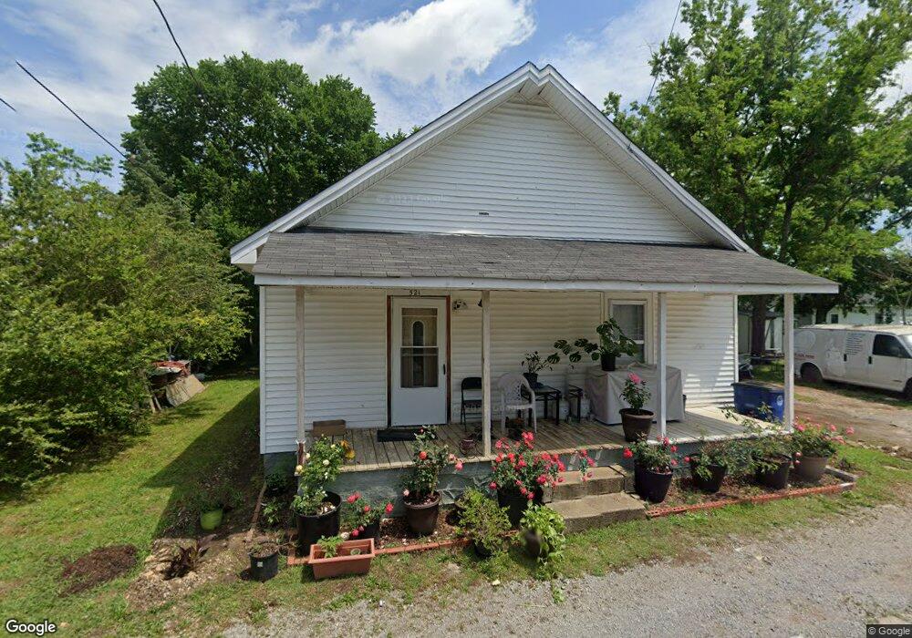 521 Sandusky St, Shelbyville, TN 37160 - photo 1