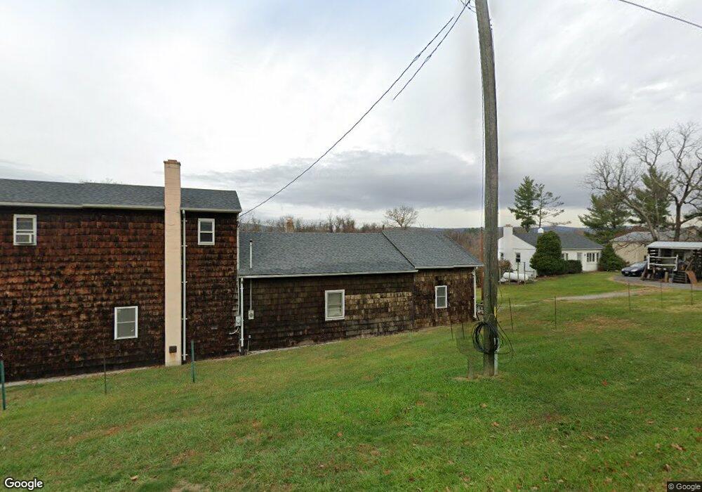 19345 Airmont Rd, Round Hill, VA 20141 - photo 1