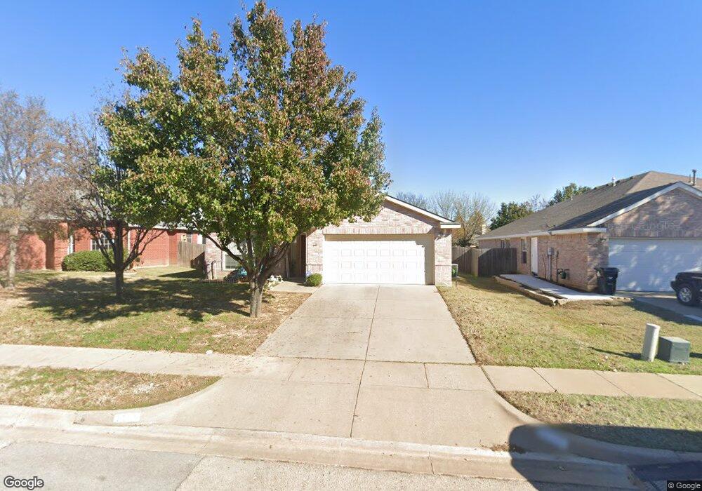 7113 Sunburst Trail, Denton, TX 76210 - photo 1