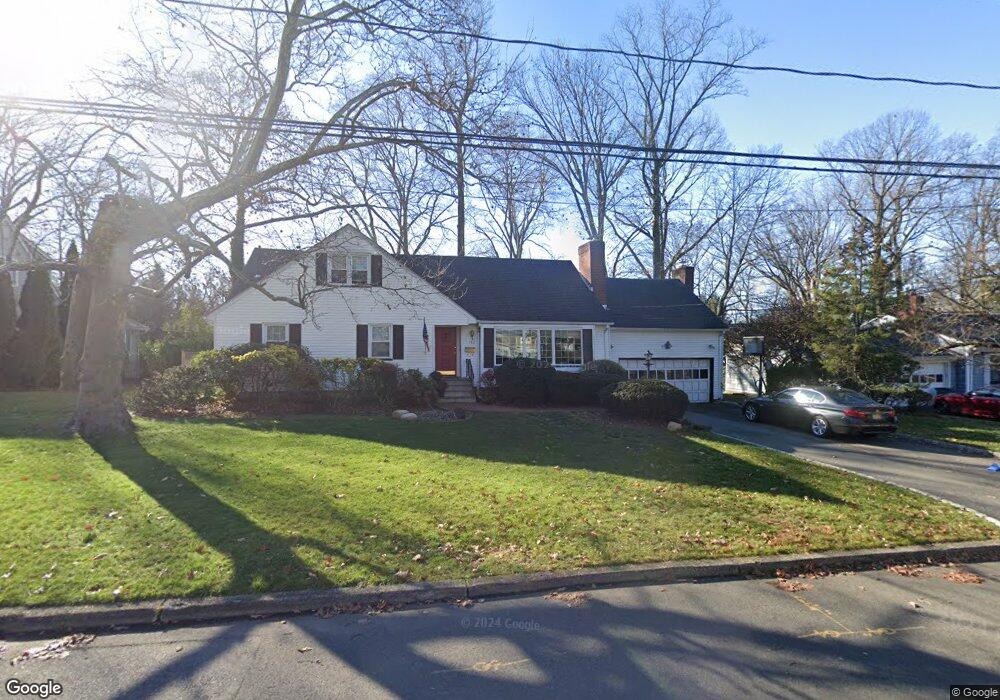 953 Amaryllis Ave, Oradell, NJ 07649 - photo 1